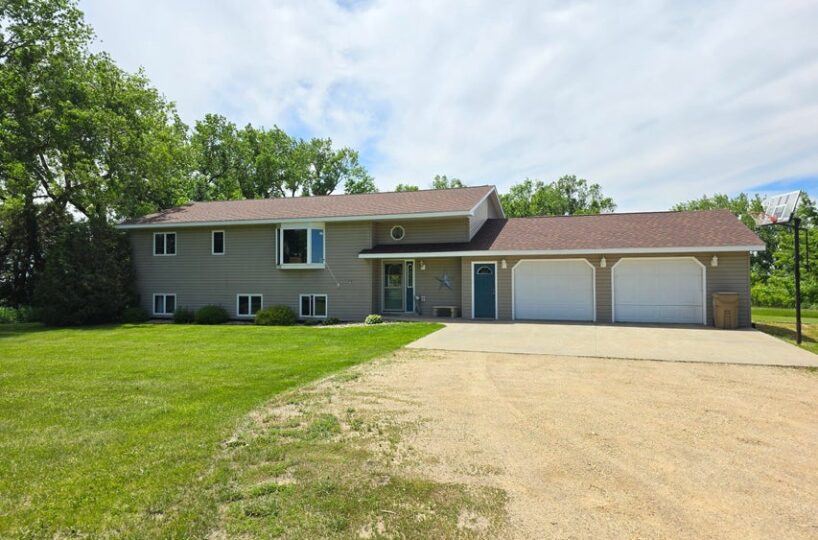 Real Estate Professionals Watertown, SD Houses, Homes, Commercial